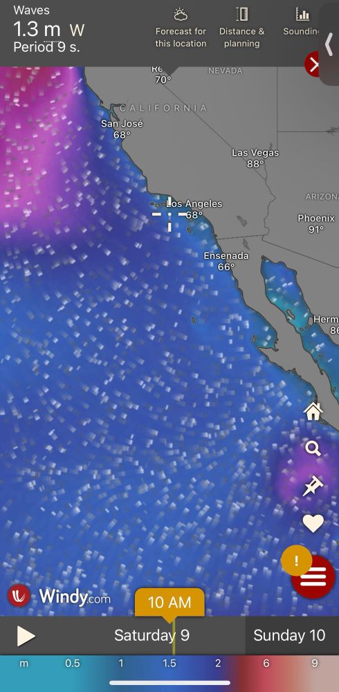 Wave heights via Windy App