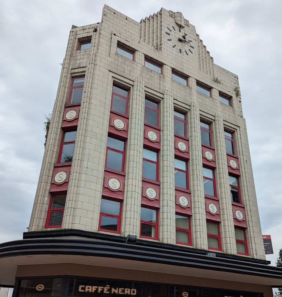 Image of art deco Sinclair House, Belfast. 