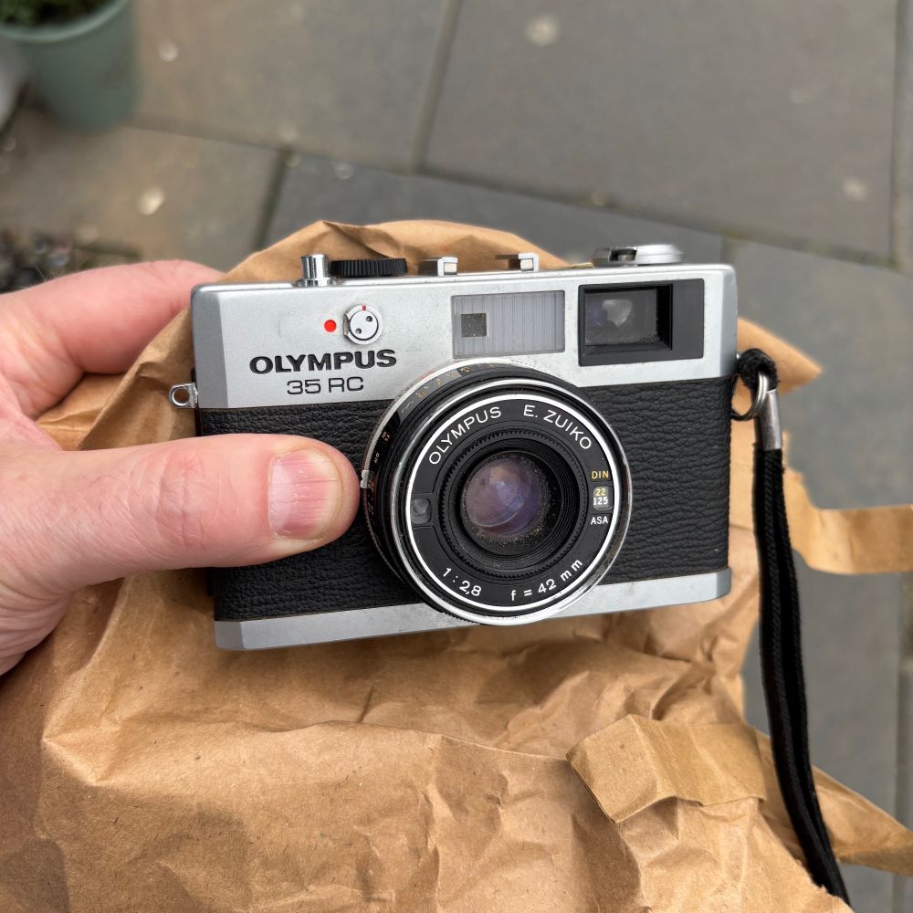 Olympus 35 RC camera 