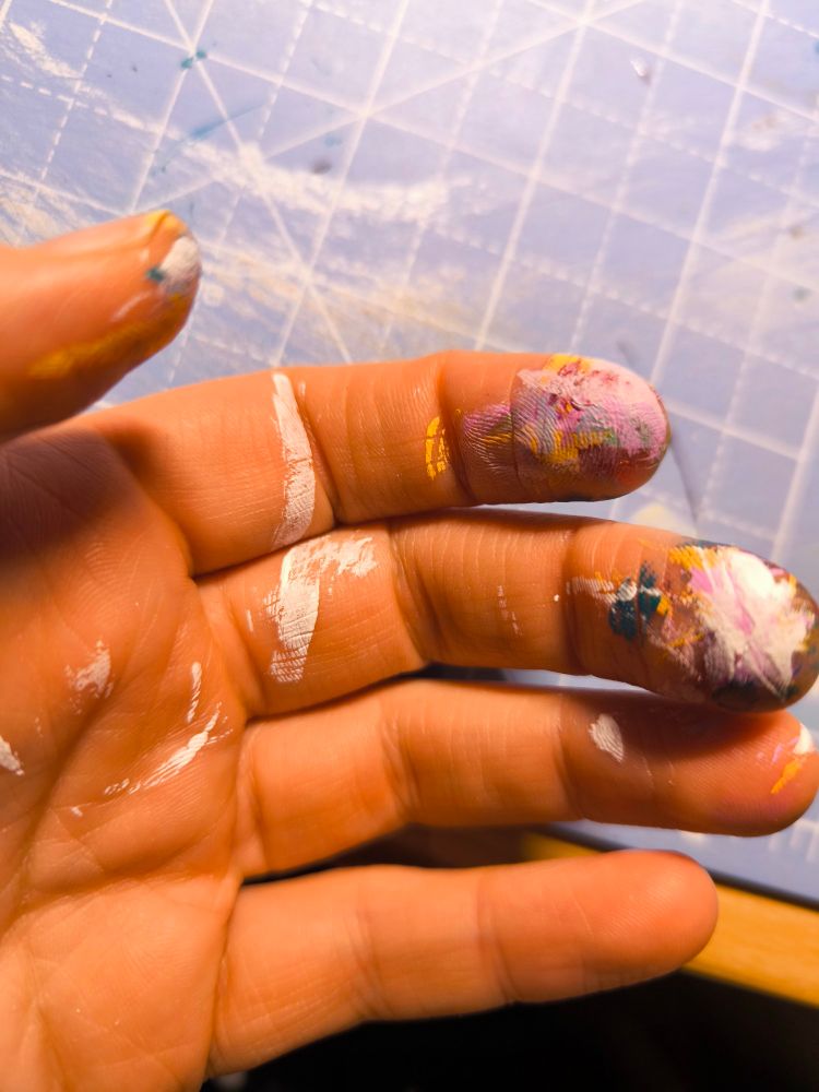 Meine Finger voll mit vielen farben