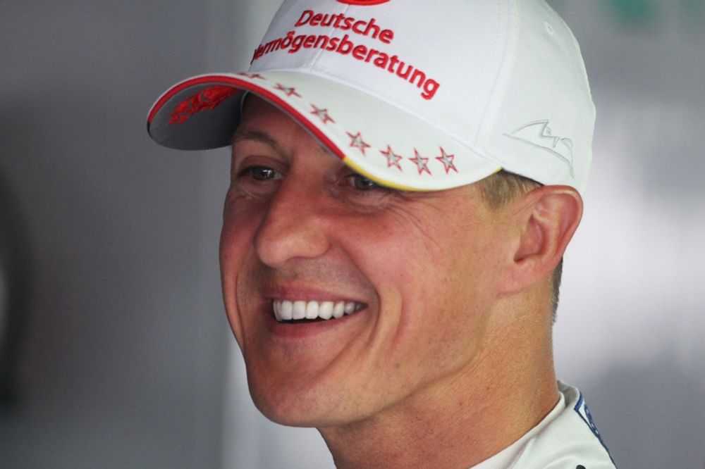 F1: Schumacher teria marcado presença em casamento da filha