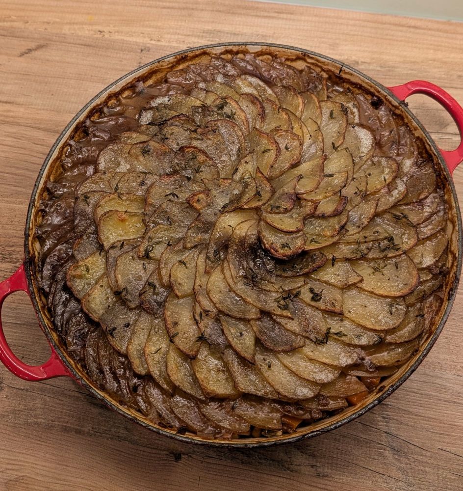 Lamb and lentil hotpot 