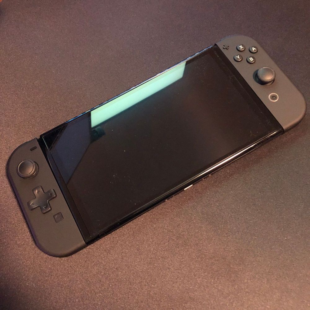 Picture of Nintendo Switch with joy-cons attached