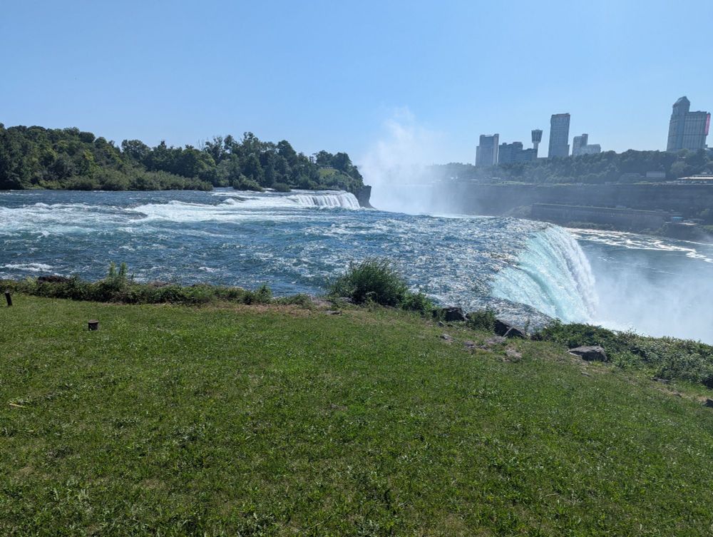 Niagara Falls from the US side 