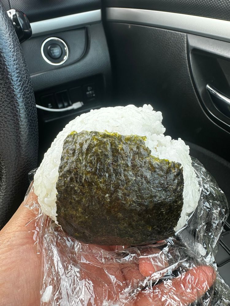 クソデカおにぎり