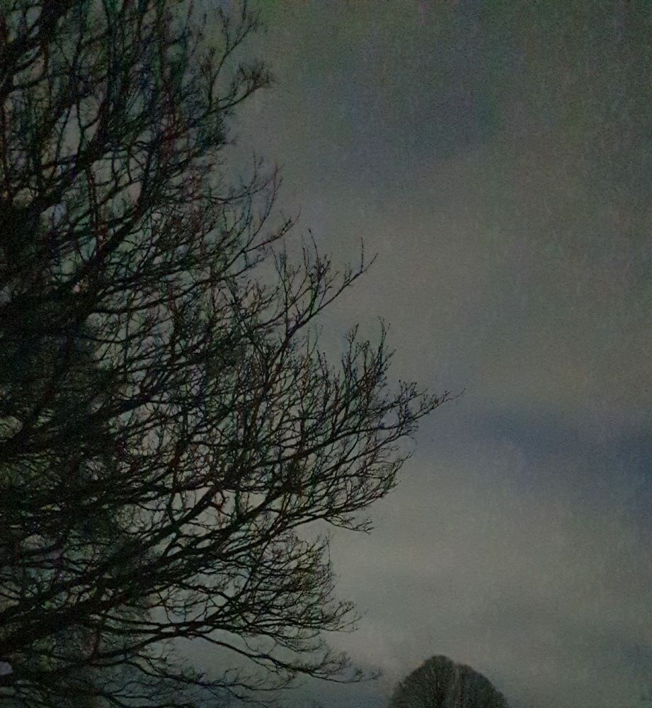 Almost 5pm GMT, a few hours before the fireworks start, 31st December 2024