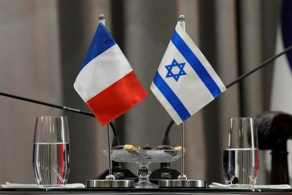 In widening dispute, Israel lashes out at France after firms barred from arms show