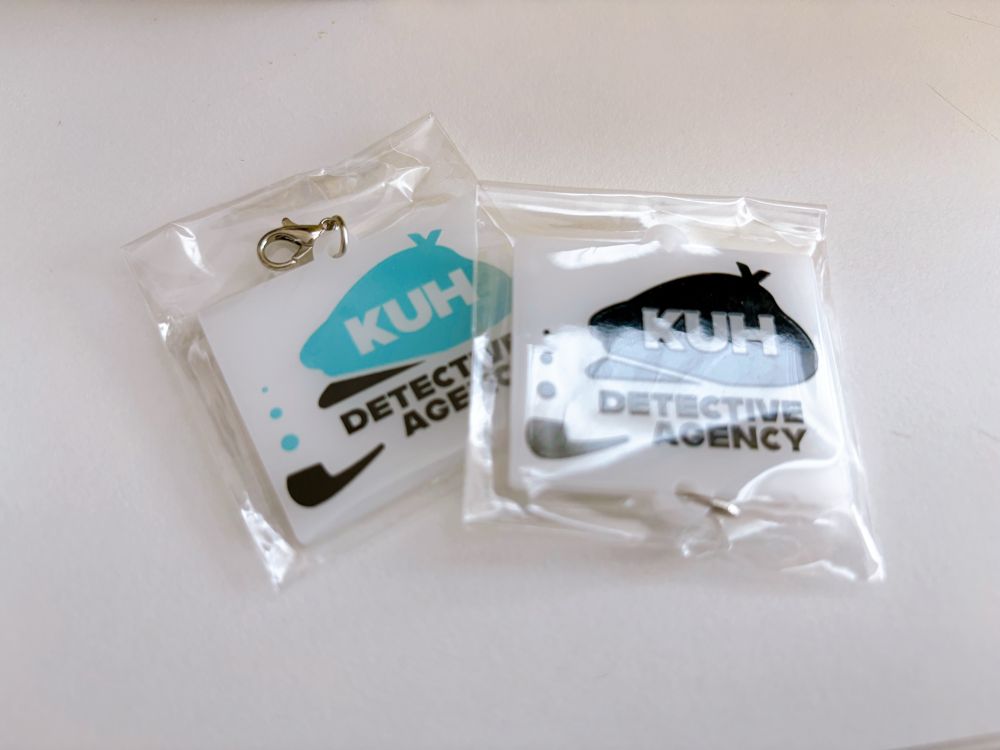 KUH探偵事務所のアクリルキーホルダー