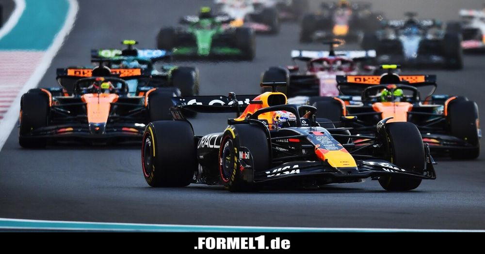 Max Verstappen (Red Bull RB21) beim Formel-1-Rennen in Abu Dhabi 2025