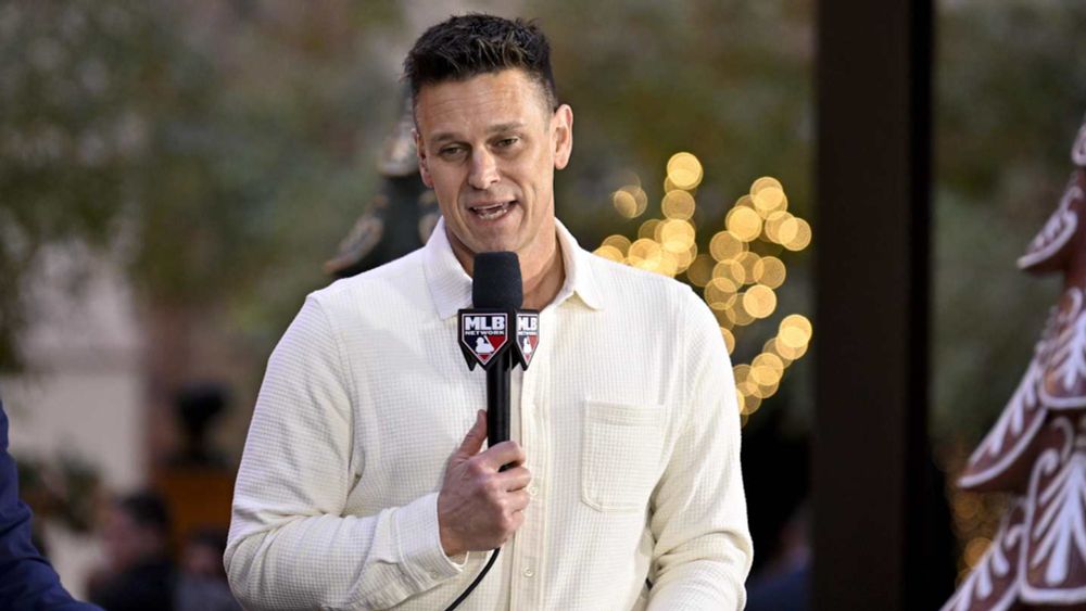 Seattle Mariners Exec Jerry Dipoto Discusses Team's Approach in Trade Market