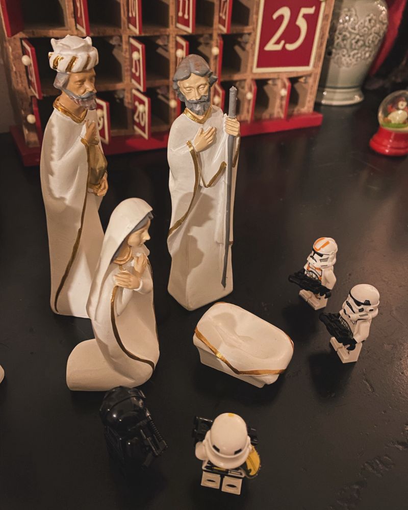 Nativity scene with LEGO stormtroopers joining to wait the arrival of the baby
