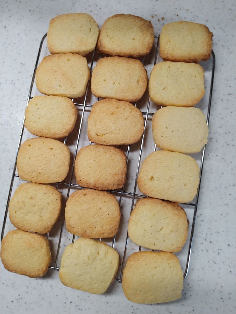 バタークッキー

