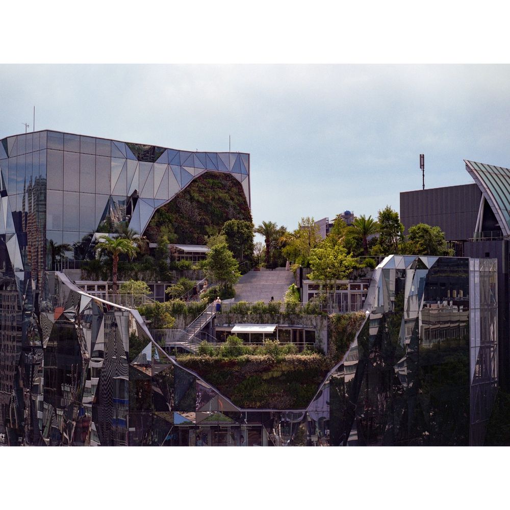 東急プラザ原宿「ハラカド」Tokyu Plaza Harakado #mamiya645 #kodakgold200 #japan #harajuku
Photo taken at these geographical coordinates: geo:35.66915099785,139.70283508301