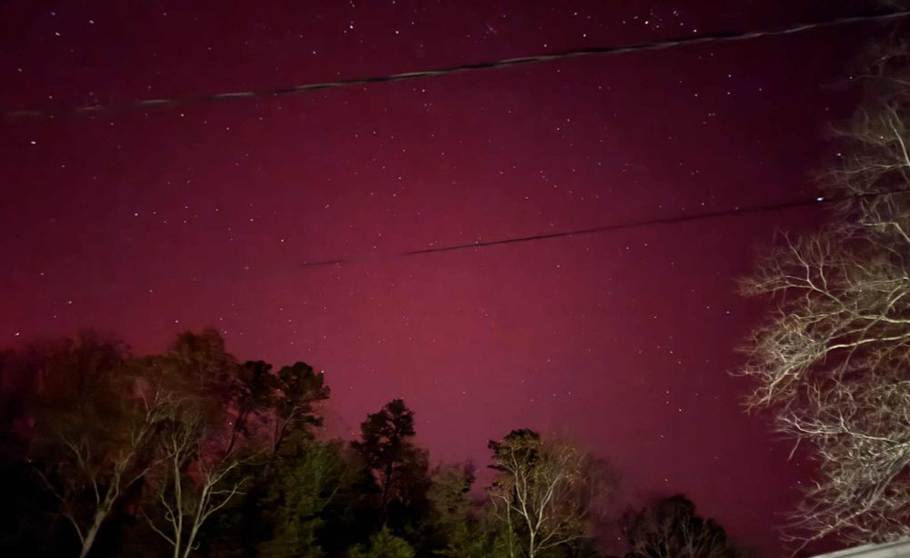 Purple light in the night sky