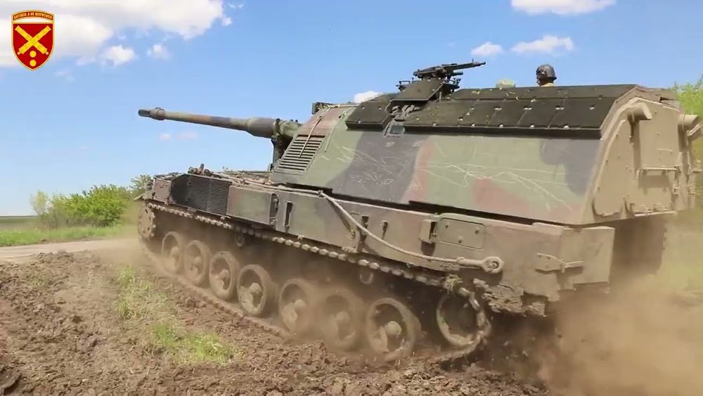 Ukraine to receive 77 Leopard 1 tanks and 12 PzH2000 howitzers, German Defense Minister Pistorius says - Euromaidan Press