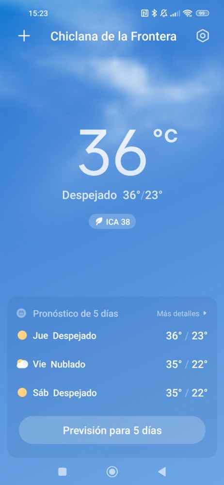 Imagen de una captura de una app del tiempo. Marcan 36 grados. 