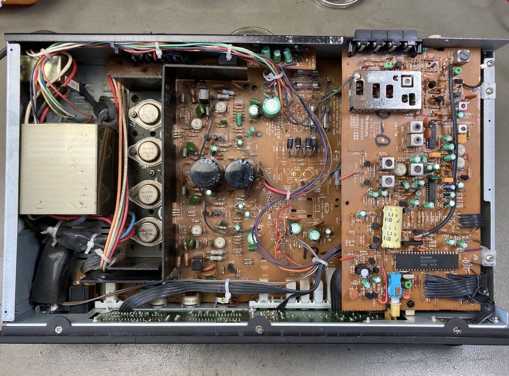 The NAD‘s circuit board photographed from the top.