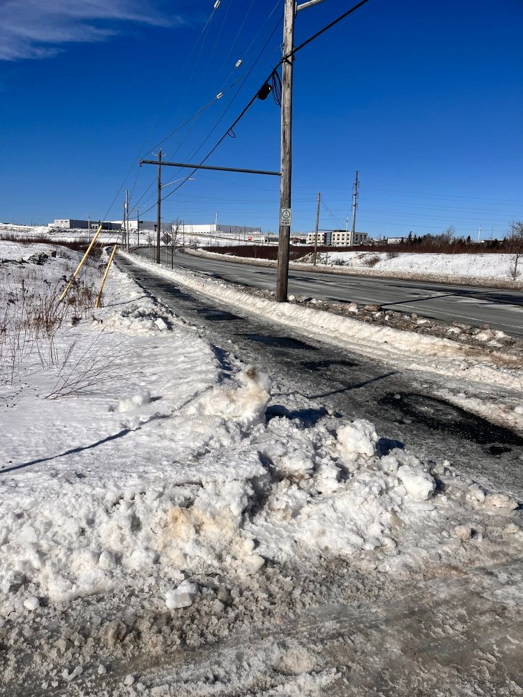 Hobson Lake Drive multi use path 