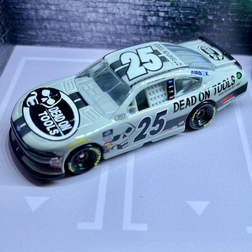 Day 5 of the NASCAR advent calendar #gingerbread500! Harrison Burton , number 25 from Xifinity! 