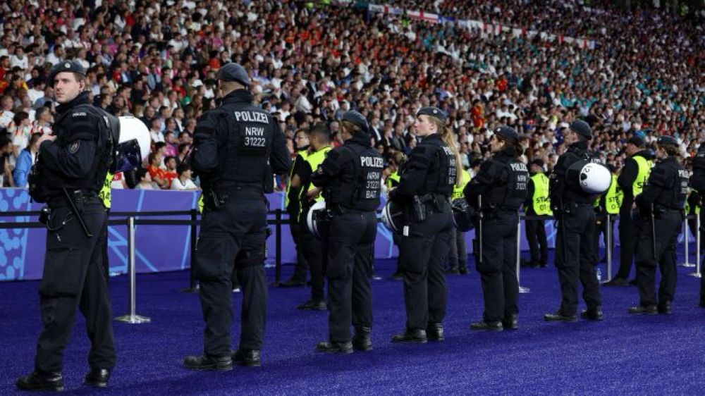 "Wer über Maßnahmen gegen Fußballfans spricht, muss diese auch mit einbeziehen"