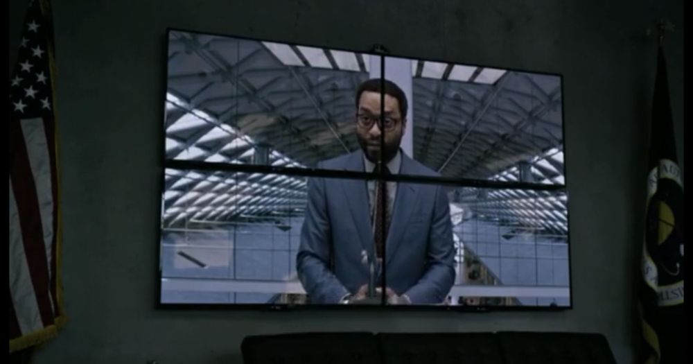 Vincent Kapoor (actor Chiwetel Ejiofor) giving a speech in the movie The Martian