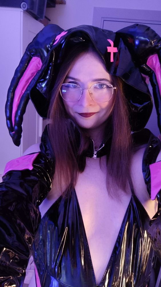 selfie en bunny succube