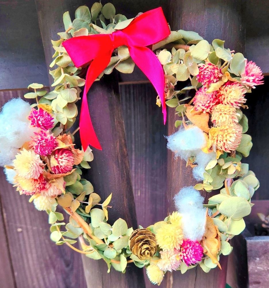 ユーカリ、千日紅、松ぼっくり、棉花
全部自家分