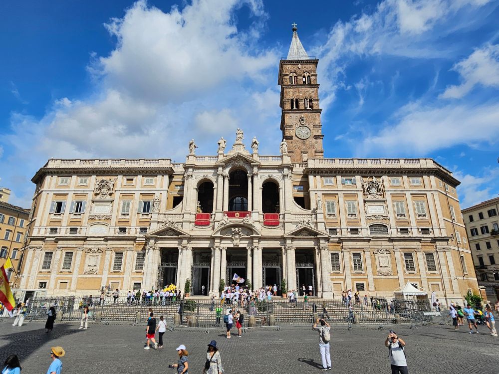 Exterior of the Basilicata di Santa Maria Maggiore 