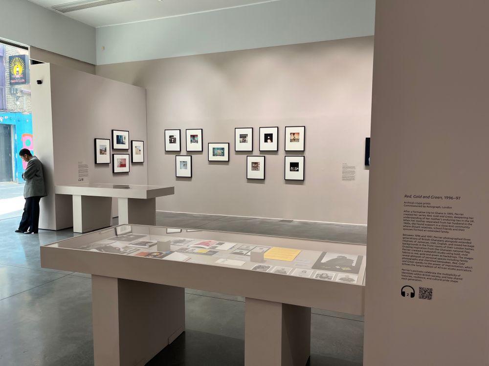 Exhibition of a thousand small stories