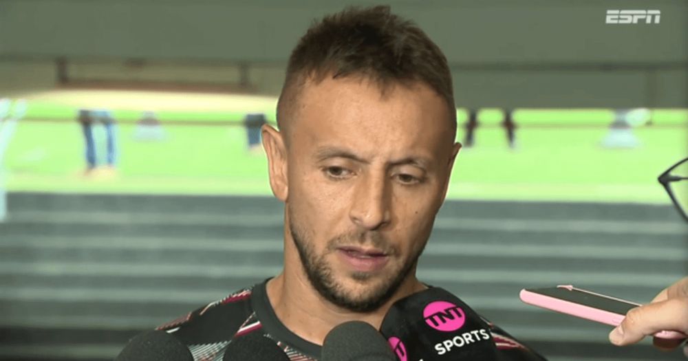 Rafinha, do São Paulo, retruca Marçal após eliminação para o Botafogo na Libertadores: ‘Só olhar a carreira de cada um’ - FogãoNET