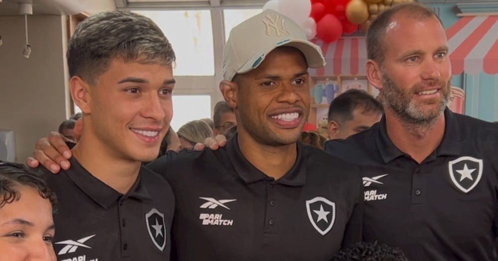 Mateo Ponte, Júnior Santos e atletas do sub-20 representam Botafogo em festa do Dia das Crianças no INCA - FogãoNET