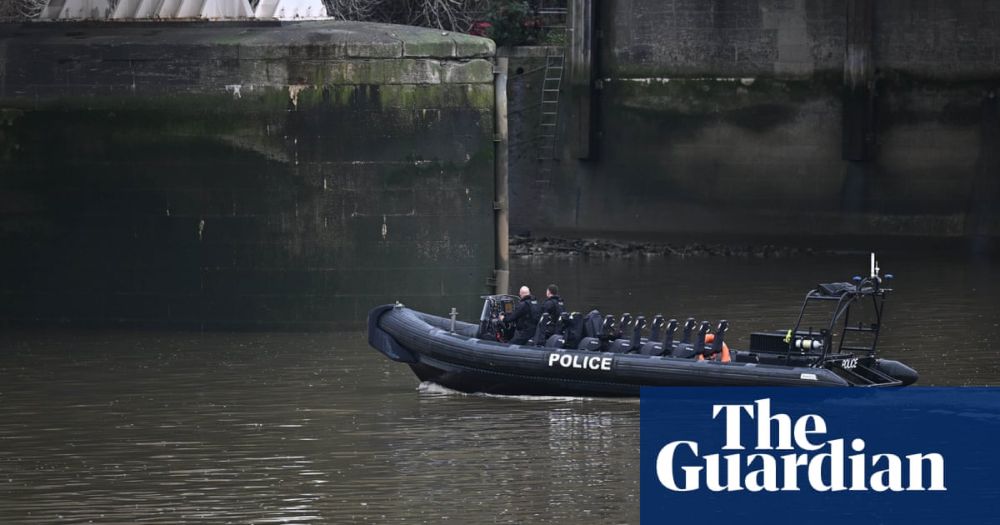 The cruel Thames: the job of pulling bodies from a dark, dangerous river