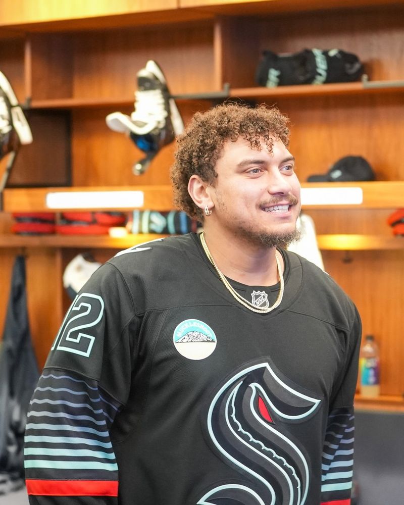 Photo of Josh Naylor in Kraken locker room