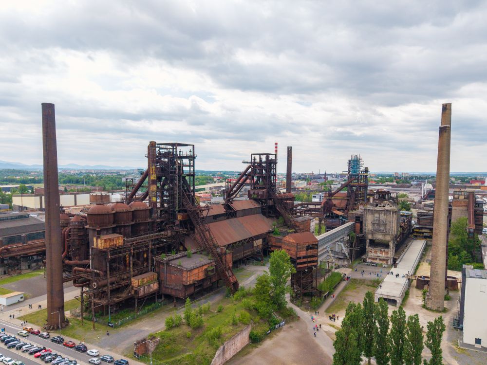 Letecký pohled na Vysokou pec č.6 a Vysokou pec č.4 a komplex Dolní oblast Vítkovice