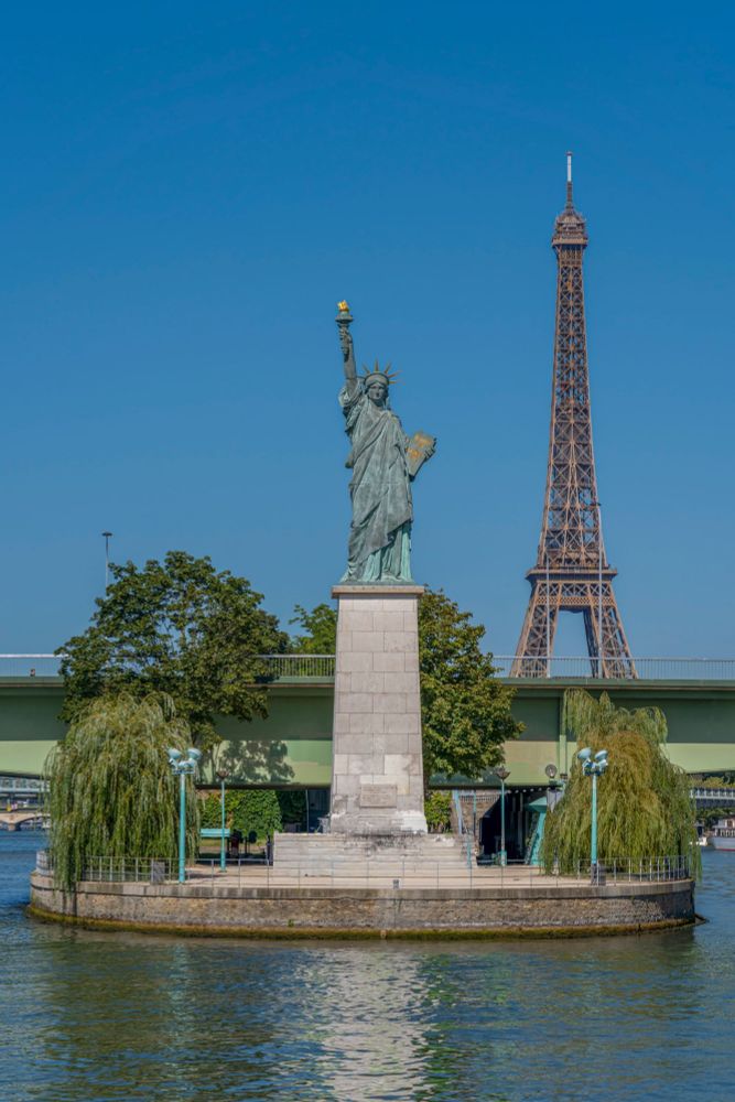 Statue de la liberté, Paris