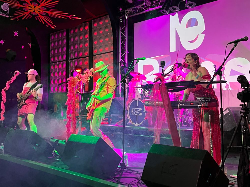 Le Bone - would like to see them again 