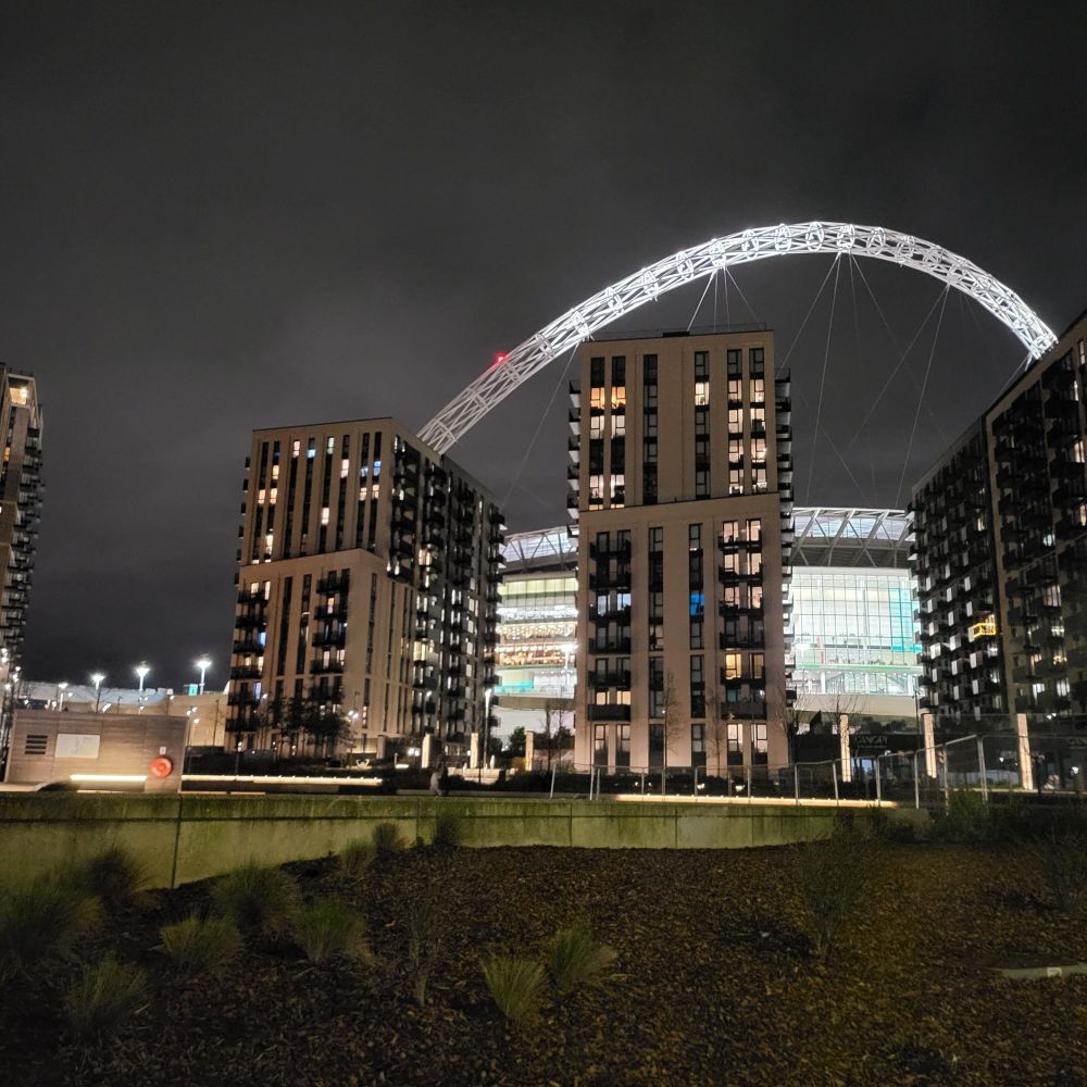Wembley arch turned black and white after Newcastle ended 70 years of hurt beating Liverpool 2-1 in the league cup final.