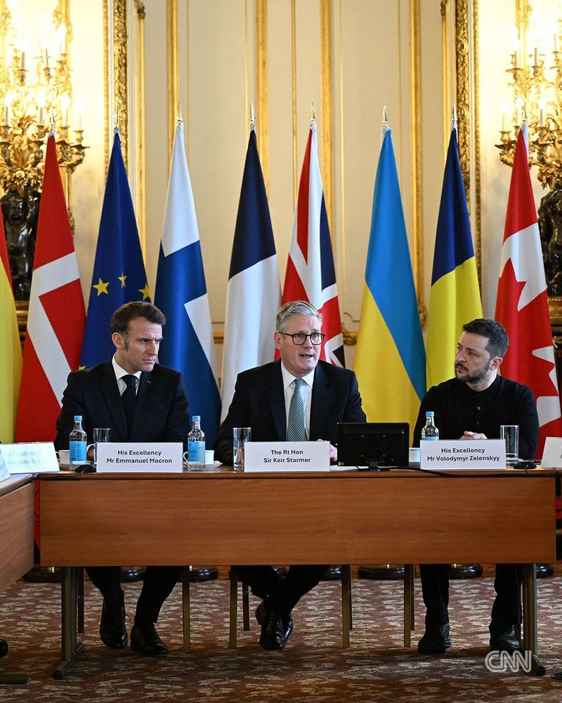 France's President Emmanuel Macron, UK Prime Minister Keir Starmer and Ukrainian President Zelensky are seen at at a summit with other leaders in central London on March 2, 2025. | Justin Tallis/Pool/AFP/Getty Images