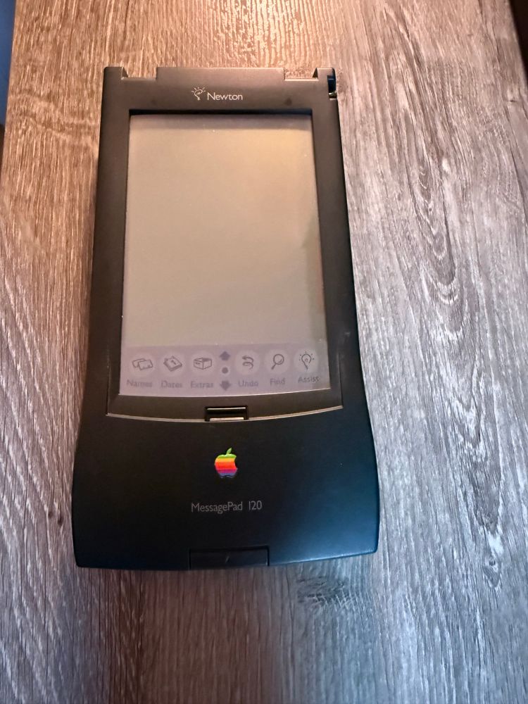 A Newton MessagePad 120