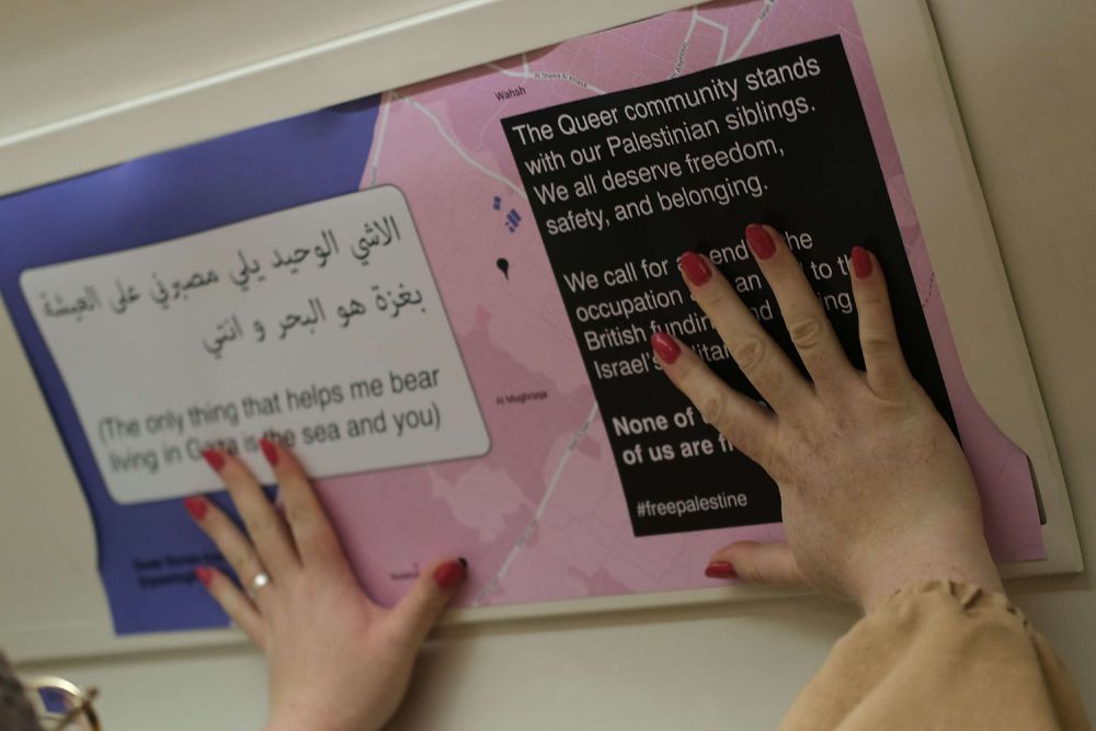 UK ‘Dyke Project’ Hacks London Bus Ads to Challenge Israeli Pinkwashing