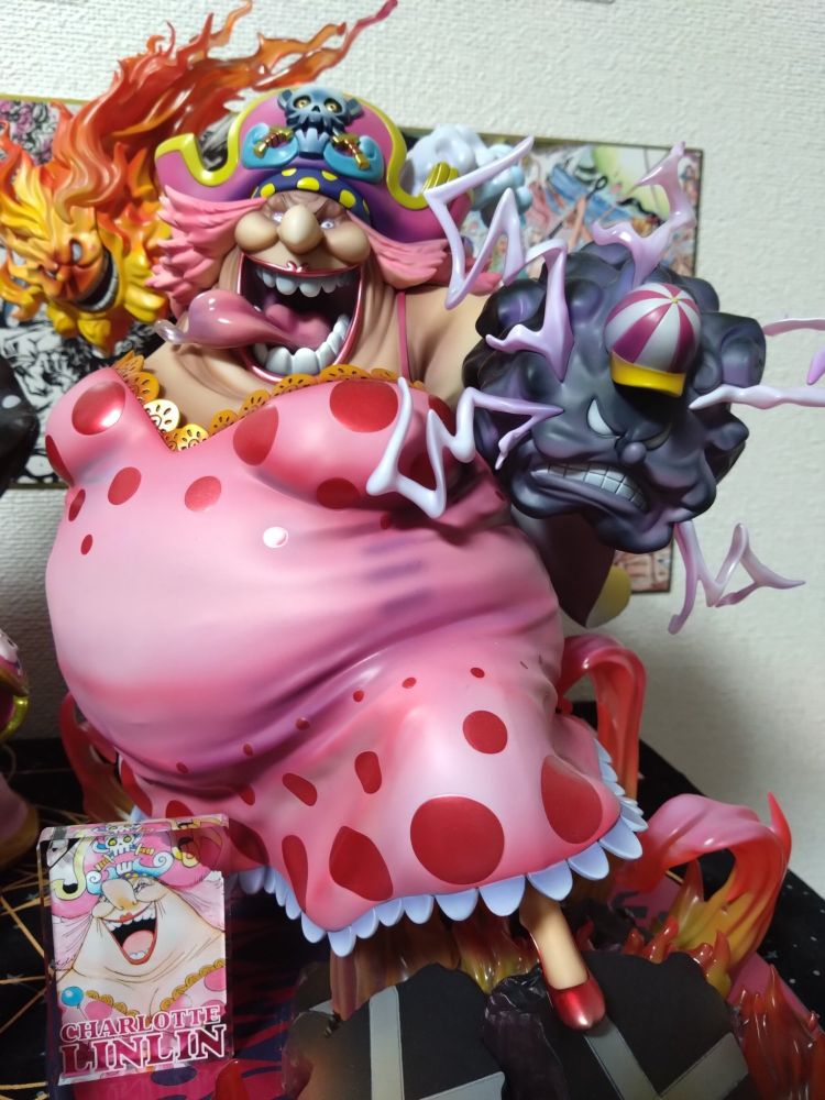 先代四皇ビッグ・マムことシャーロット・リンリン