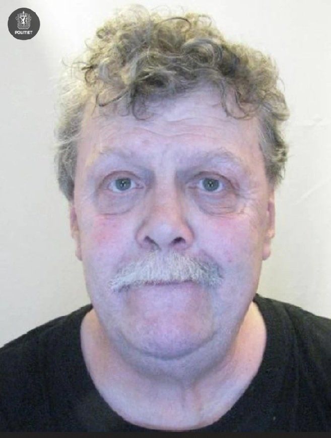 Fredag ettermiddag sendte politiet ut en etterlysning etter Oddvar. Han er 69 år og bor på Hauglandshella på Askøy. På et bilde politiet har delt har han lyst krøllete hår og bart.