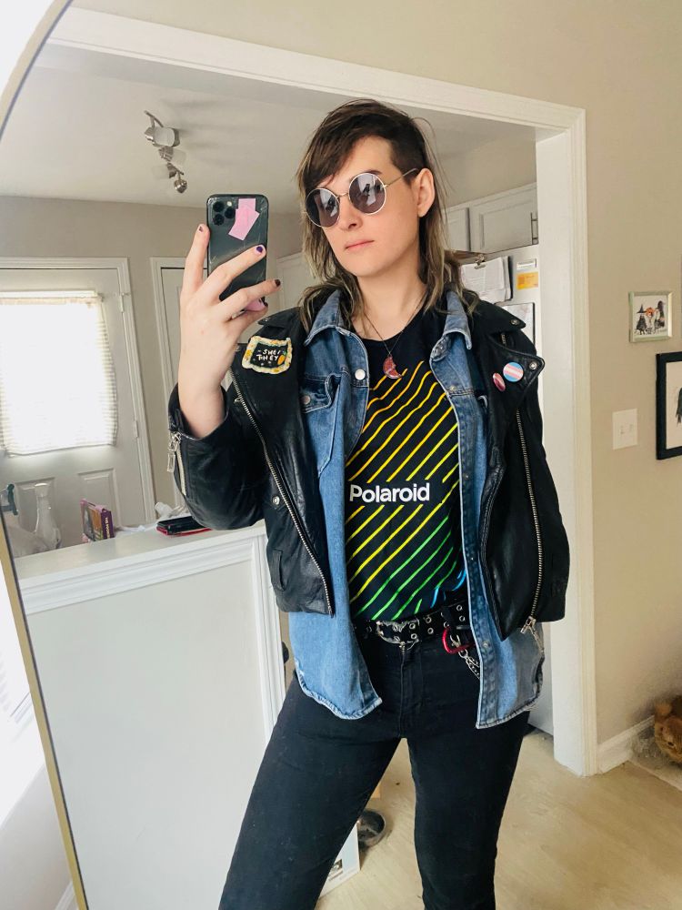 Mirror selfie of me