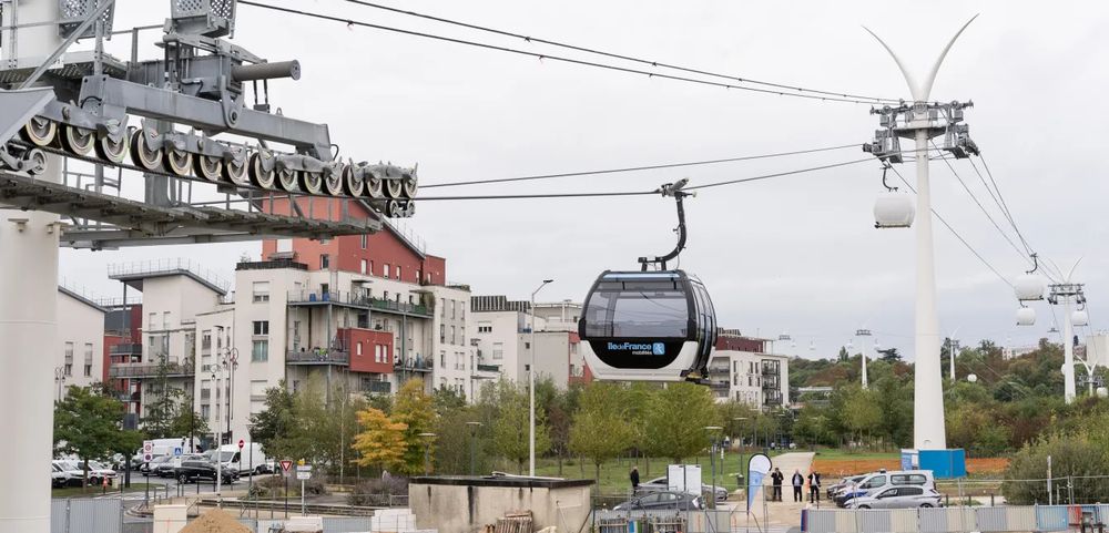 Today, Dec 13, 2025, is the inauguration of "Cable 1" (C1), the 1st urban cable car in Île-de-France the longest in Europe (4.5 km) which connects Villeneuve-Saint-Georges to Créteil in 5 stops