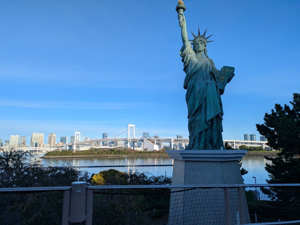 お台場海浜公園展望デッキ 自由の女神像