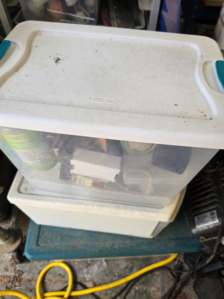 Bins of empty bins from reorganization