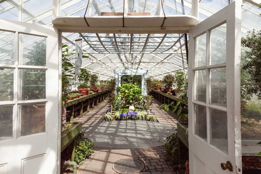 Buffalo Botanical Gardens