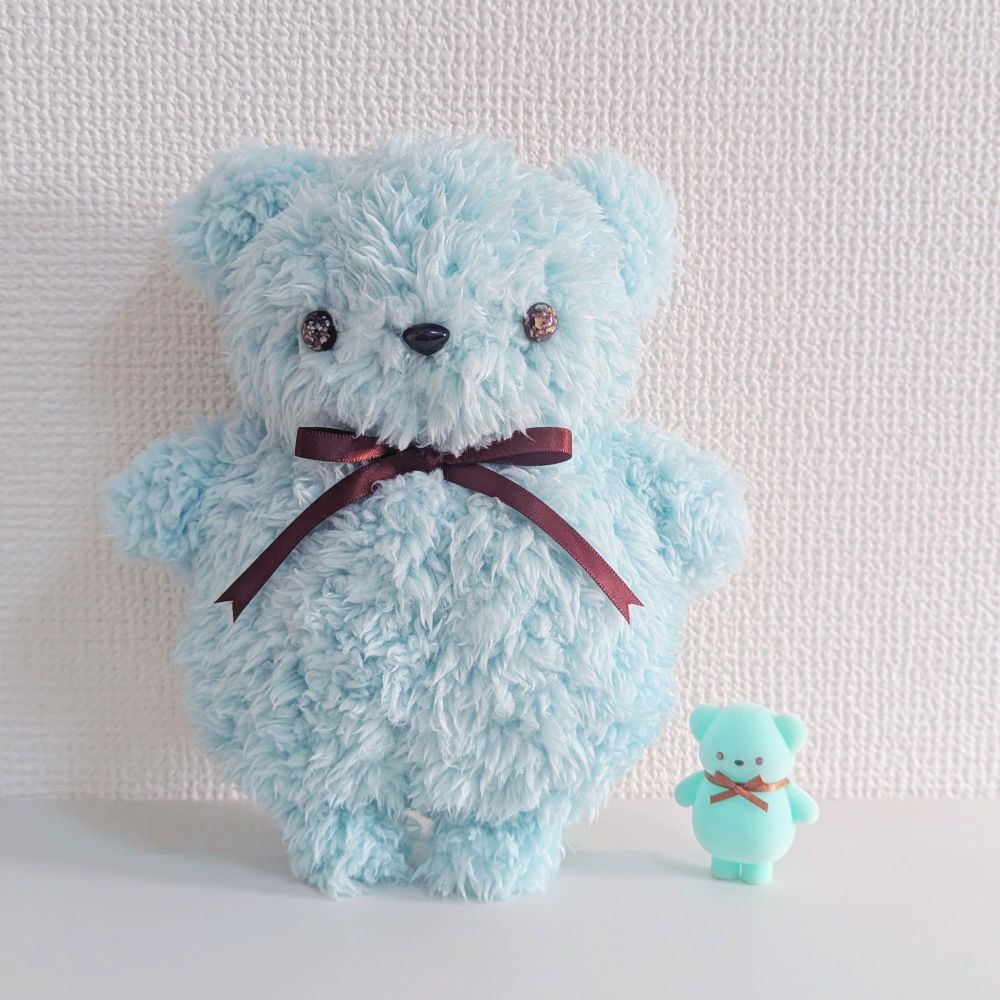 キラキラおめめのぬいぐるみ「nuinui(ぬいぬい)」
カプセルトイ発売中です。