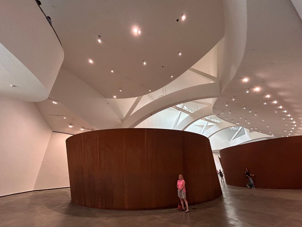 Internal exhibit of Basque rotundas with wife to scale 