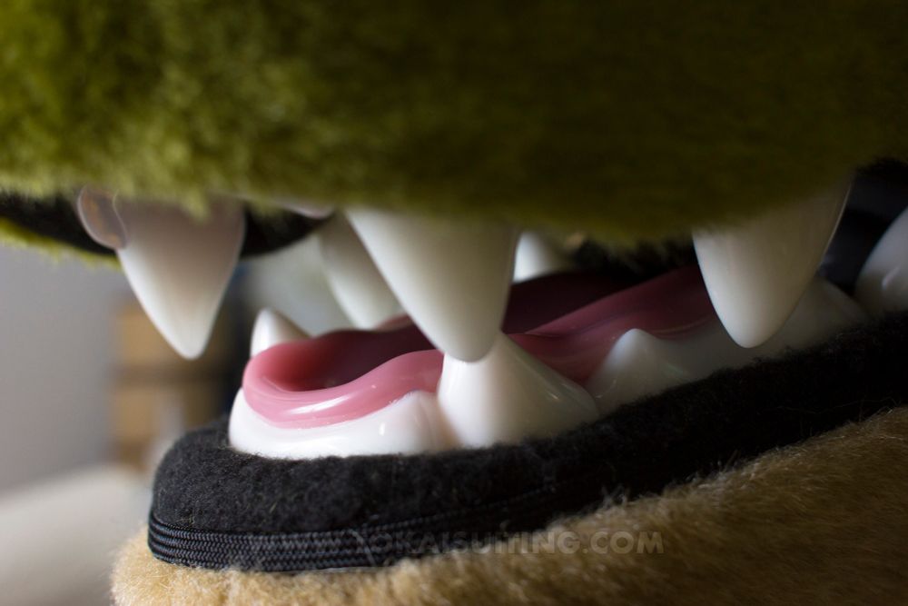 A hungry hungry gator yeen maw.